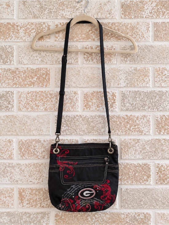Vintage Handbags - Fossil Georgia Bulldogs Black Red Adjustable Crossbody Bag Purse Y2K Nostalgia